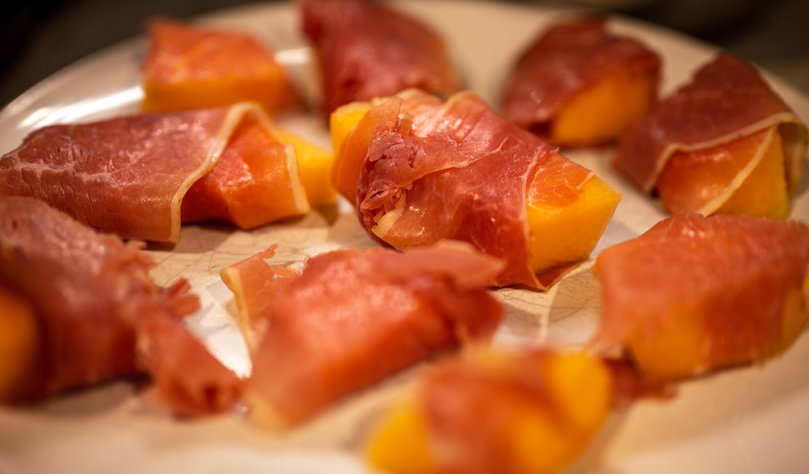 proscuitto wrapped cantaloupe